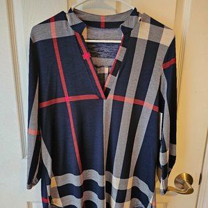 On the Right Track Plaid Tunic Navy, Size Medium, NWT